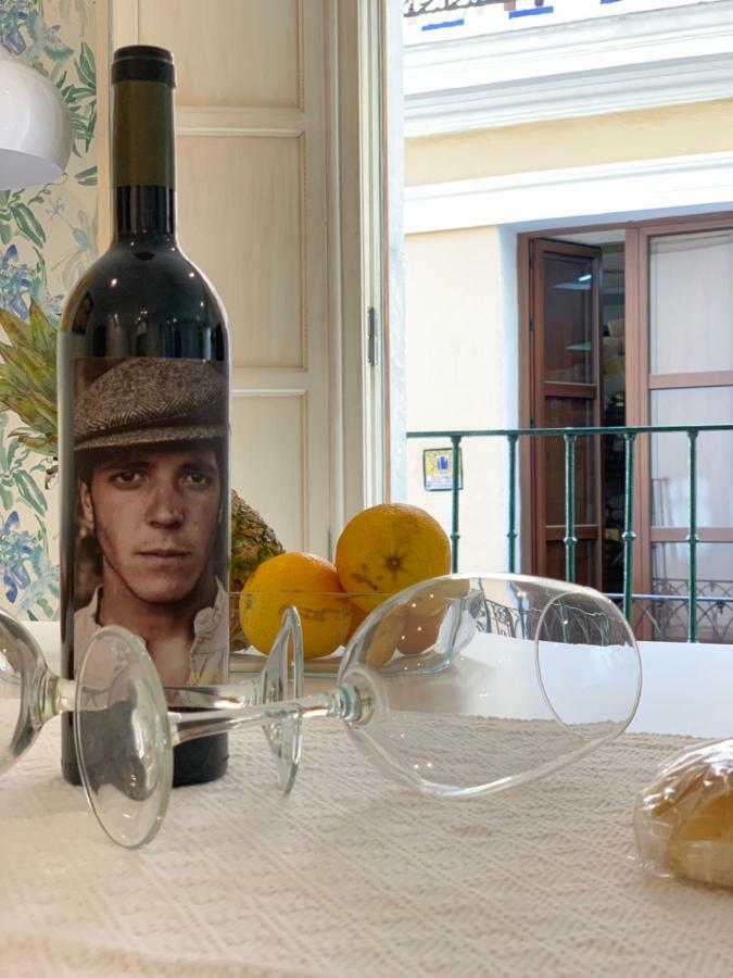 Cathedral Studio, Luxury Studio In Cathedral Area, Parking Optional Sevilla Exteriör bild