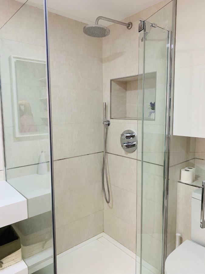 Cathedral Studio, Luxury Studio In Cathedral Area, Parking Optional Sevilla Exteriör bild
